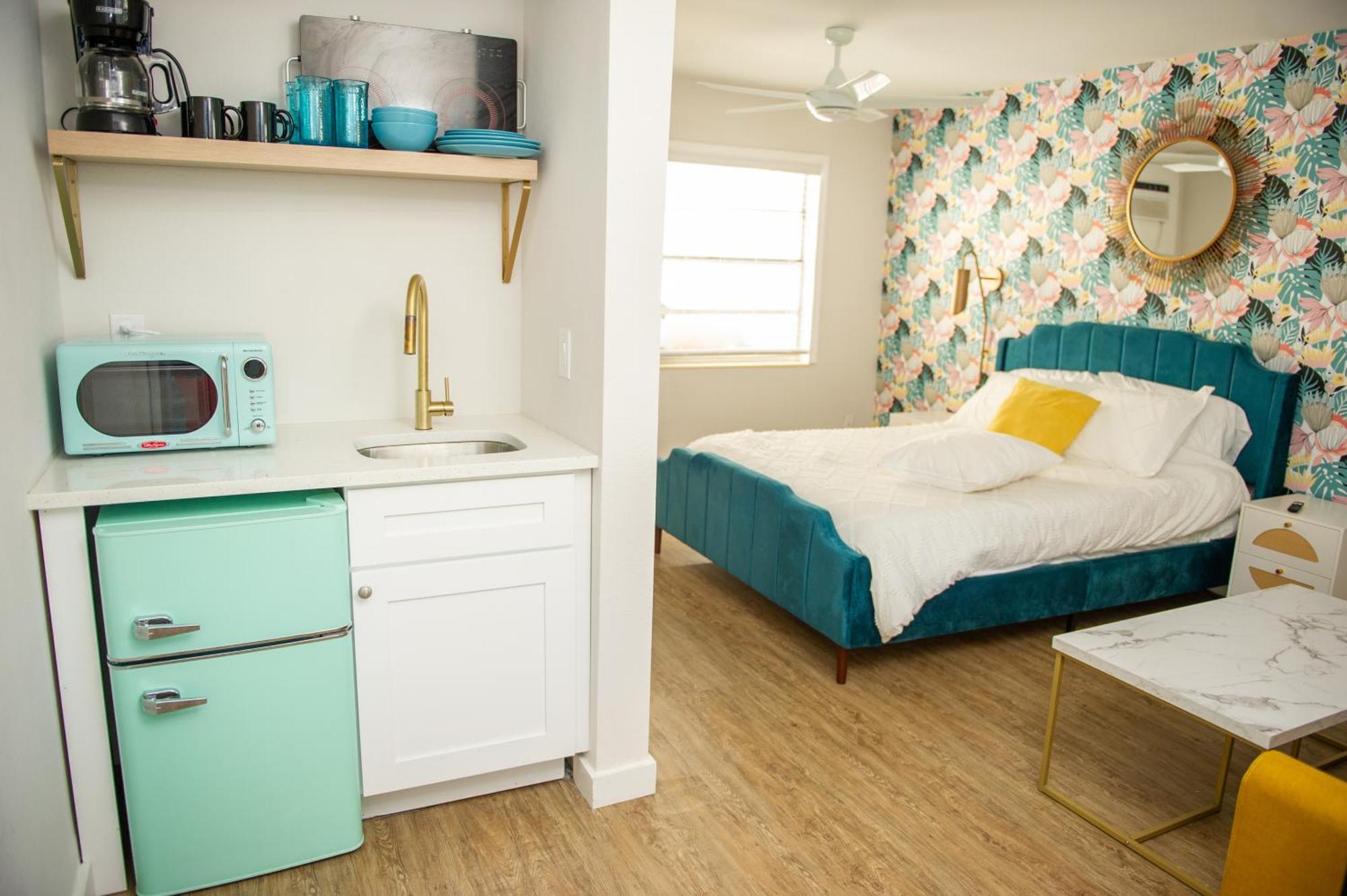 Sunburst Inn- Indian Shores Beach Экстерьер фото